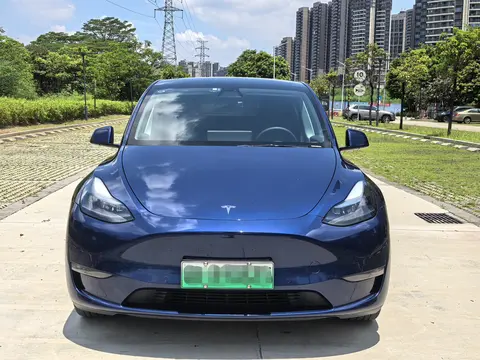 17万多，圆你特斯拉梦：22款Model Y长续航版