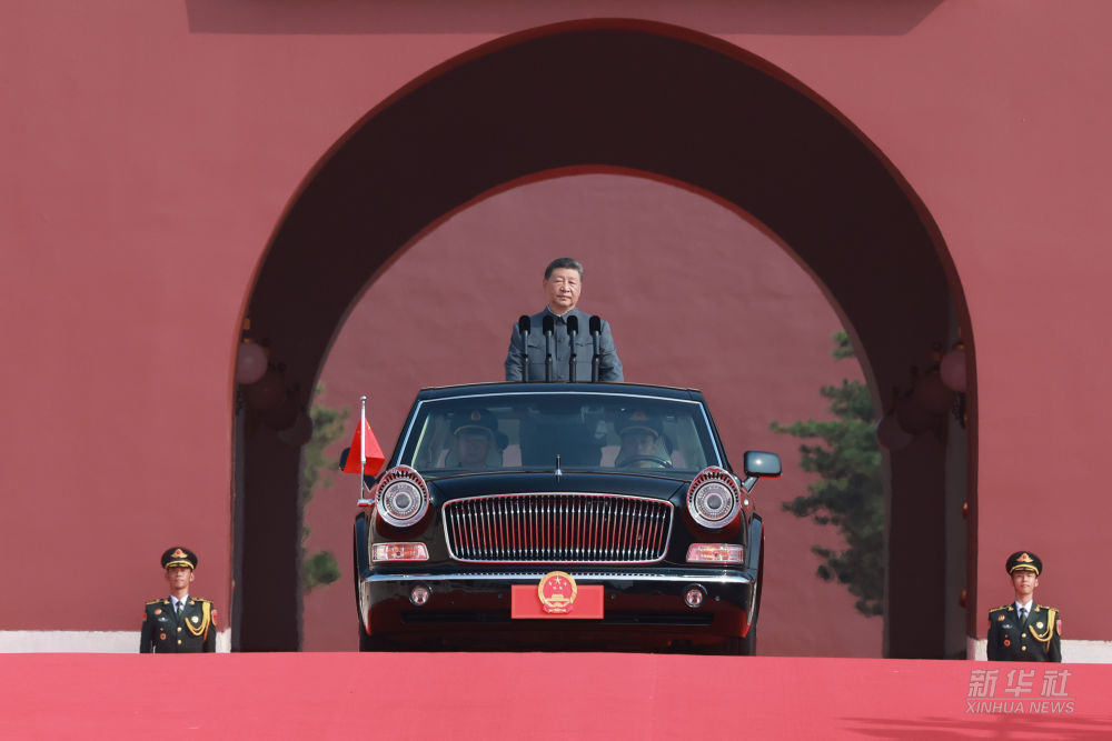 红旗、猛士…今天广场上这些车也很帅！